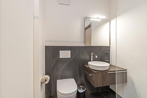 Icon H 202 Suite Micro-living