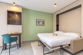 Icon H 305 Suite Micro-living