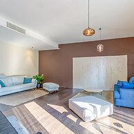 Icon H 307 Suite Micro-living