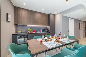 Icon H 502 Suite Business