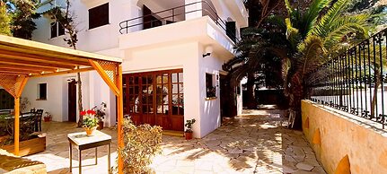 La Pérgola Habitaciones Rústicas