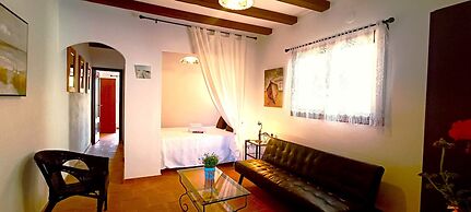 La Pérgola Habitaciones Rústicas