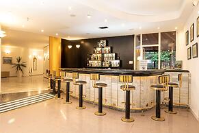 Santa Marina Unique Hotel