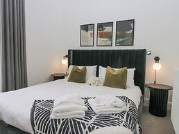 The Myles Suite Stone Cross Mansion