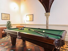 The Myles Suite Stone Cross Mansion