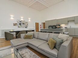 The Myles Suite Stone Cross Mansion