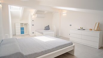 Elide Home Sweet Home - Italian Homing