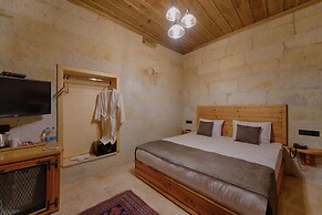 Concept Cave Suites