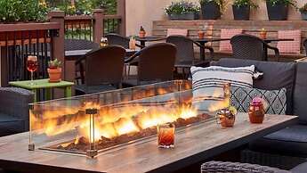 Slopeside 2 Bedroom Gold-rated Residence at Golden Peak in Vail Villag