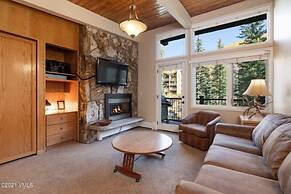 Slopeside 2 Bedroom Gold-rated Residence at Golden Peak in Vail Villag