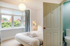 11 Beech Road