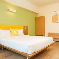 Bloom Hotel - Sector 62