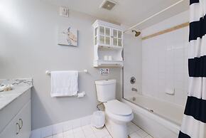 Amazing 3 BR Apartment At Brickell