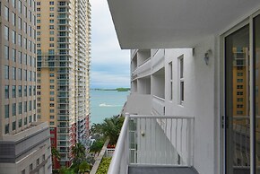 Amazing 3 BR Apartment At Brickell