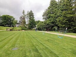 The Violet Suite Stone Cross Mansion