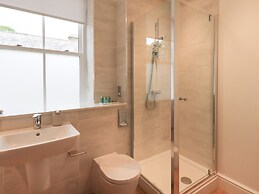 The Violet Suite Stone Cross Mansion