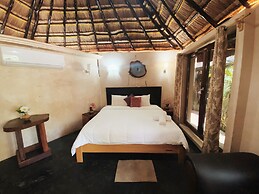 Hotel Lechuga de Mar Tulum with Pool and Beach Club Access