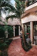 Hotel Lechuga de Mar Tulum with Pool and Beach Club Access