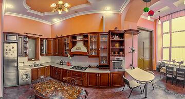 Royal Suite Apartment on Nizami Street