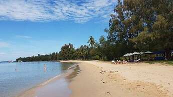COTTAGES Resort - Ong Lang Beach