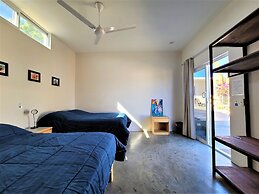 La Ventana Hostel and Hotel