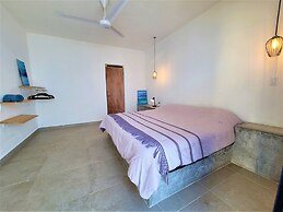 La Ventana Hostel and Hotel