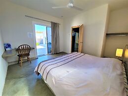 La Ventana Hostel and Hotel