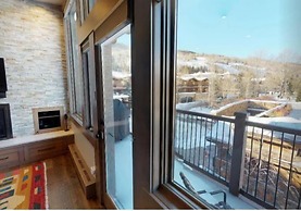 Vail Village Golden Peak Studio Condo