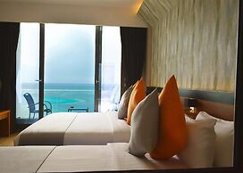 Triton Prestige Seaview and Spa