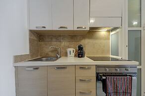 Tritoni harbour suites