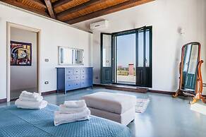 Charming Sea View Villa close to beach