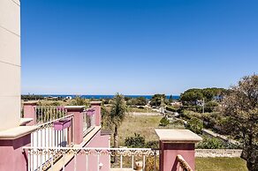 Charming Sea View Villa close to beach