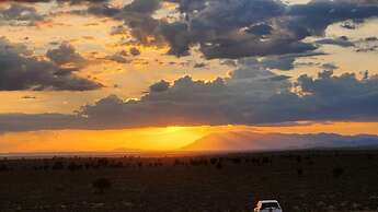 Amanya Star Bed Amboseli