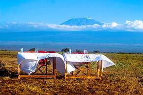 Amanya Star Bed Amboseli