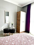 Perfect Lake view Entire Apartment