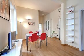 Bright and Comfortable Apartment in Florence S M Novella Area