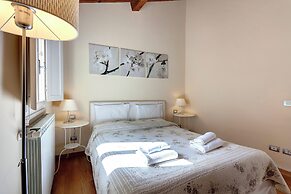 Bright and Comfortable Apartment in Florence S M Novella Area