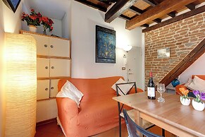 Bellismo Apartment for 4 People Santa Maria Novella Florence Center