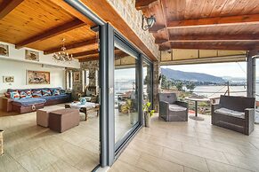Magical View, Villa Asproneri, Kamena Vourla
