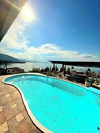 Magical View, Villa Asproneri, Kamena Vourla