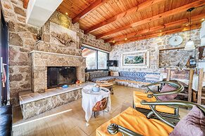 Magical View, Villa Asproneri, Kamena Vourla