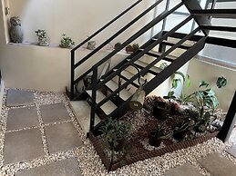 Fully Equipped and Furnished Apartment and Office