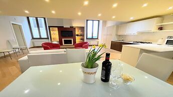 Central Spoleto 6 Guests apt With Terrace