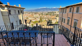 Central Spoleto 6 Guests apt With Terrace
