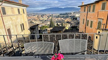Central Spoleto 6 Guests apt With Terrace