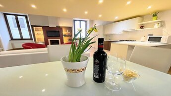 Central Spoleto 6 Guests apt With Terrace