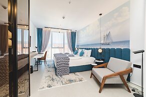 Aurel Coast