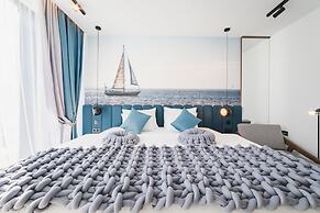 Aurel Coast