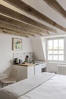 4 Berkeley Sq - YourApartment