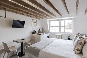 4 Berkeley Sq - YourApartment